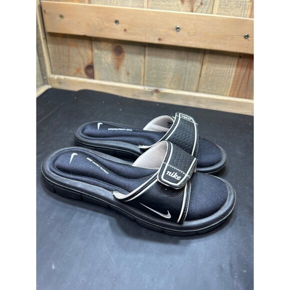 Nike Womens Comfort Footbed Black Slide Sandals Size 6 - Picture 1 of 7